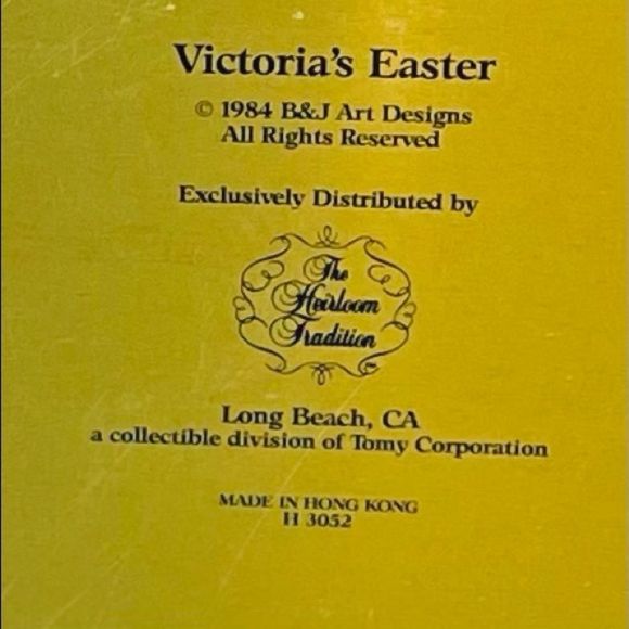 💎 Victoria’s Easter 💎 The Heirloom Tradition Tray - Picture 9 of 11